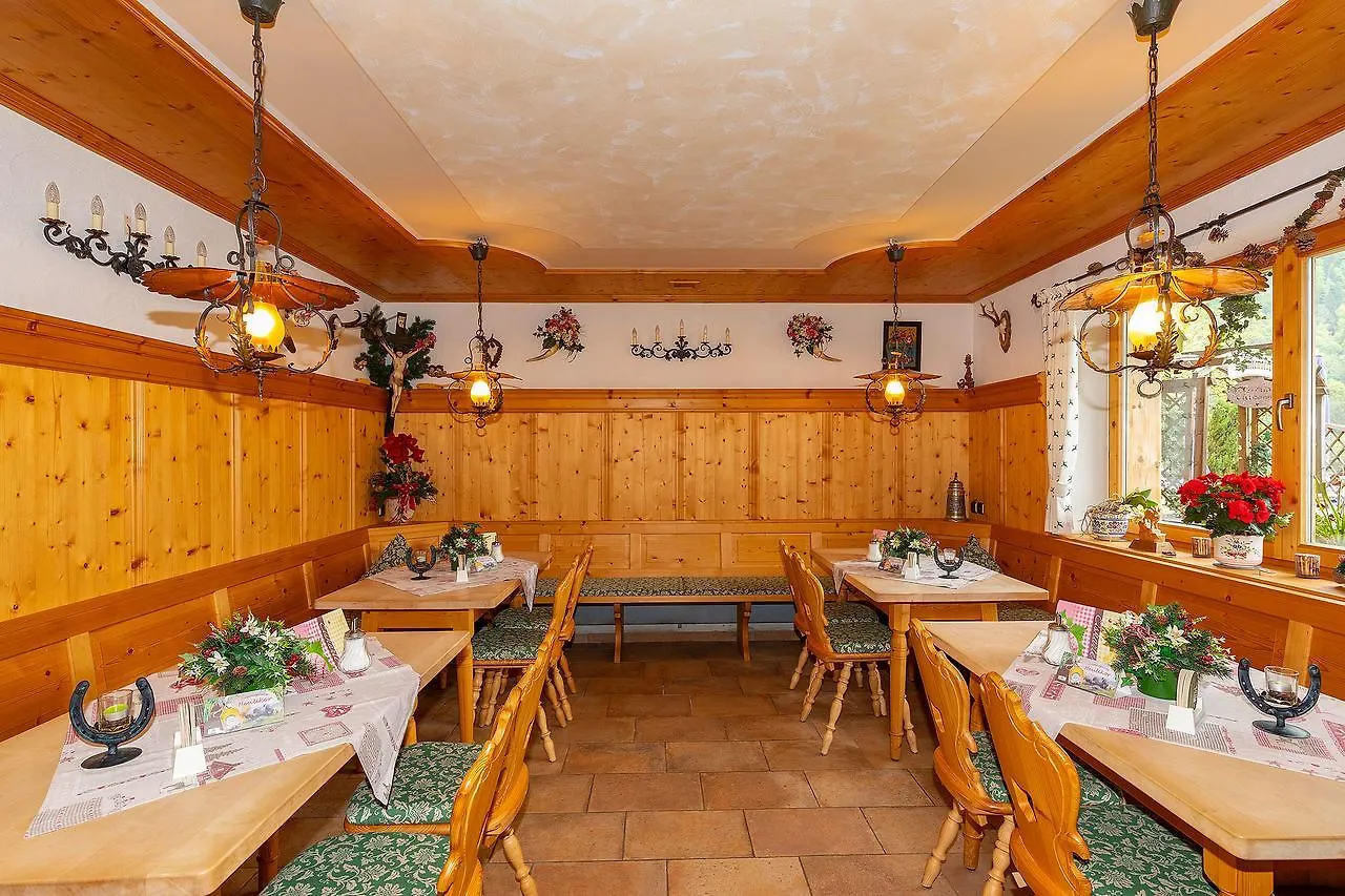Groebl-Alm Haus Zur Schoenen Aussicht Graswang 0*,