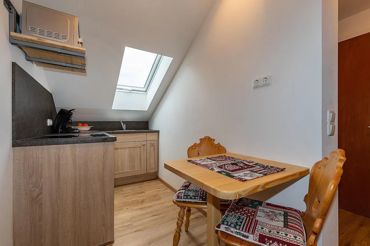 Groebl-Alm Haus Zur Schoenen Aussicht Graswang Germany