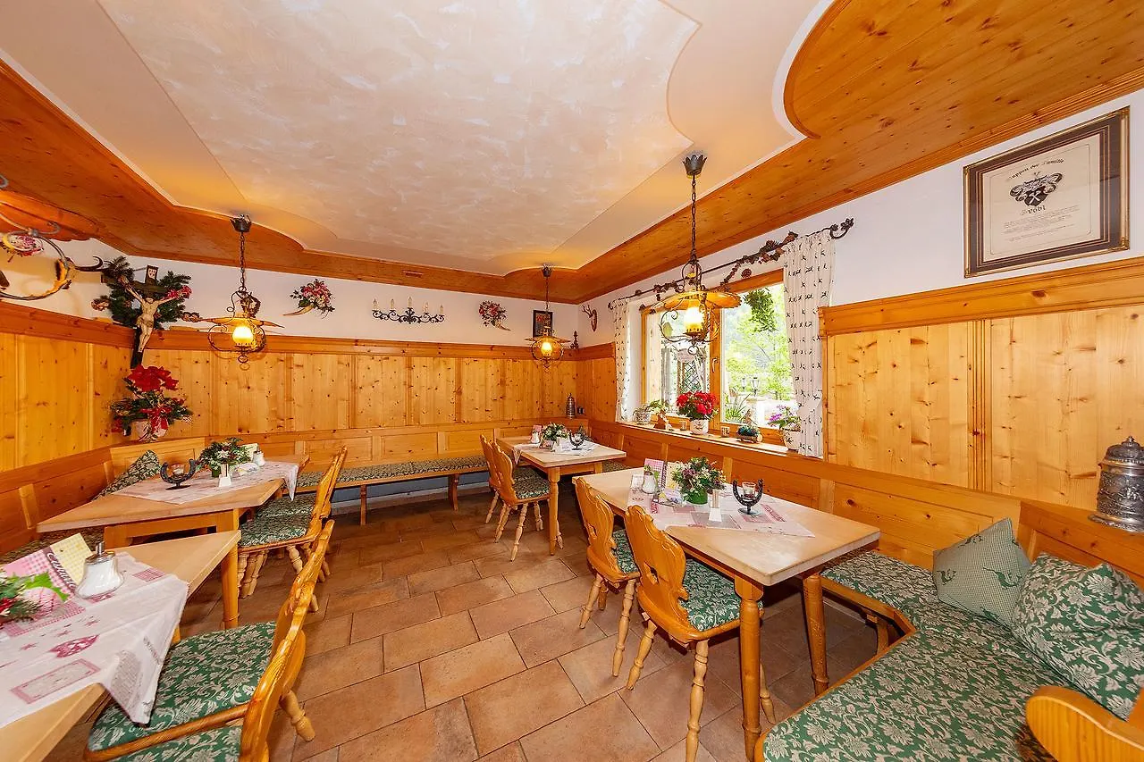 Groebl-Alm Haus Zur Schoenen Aussicht Graswang